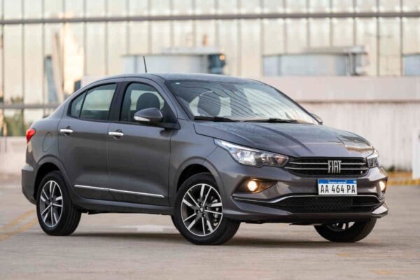 Fiat Cronos Like 1.3 MT - Image 4